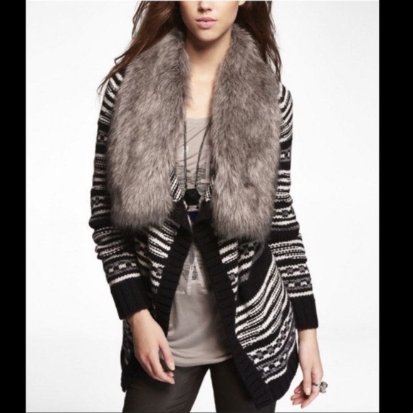Express Long Wool blend  Cardigan with detachable Faux Fur Color Sz M - Picture 1 of 6